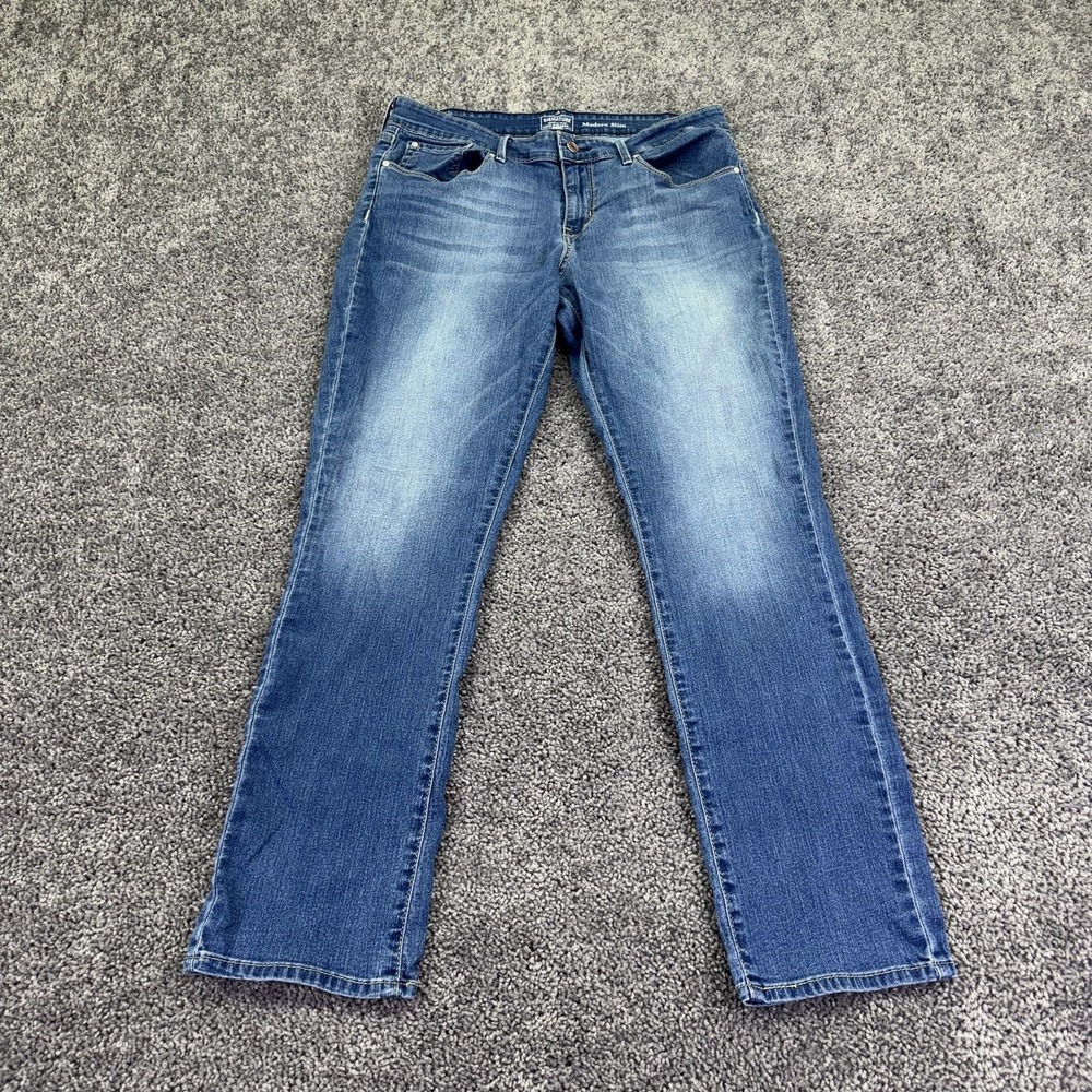 Levi Strauss Signature Jeans Womens 32x28 Blue Slim Straight Denim Medium Wash